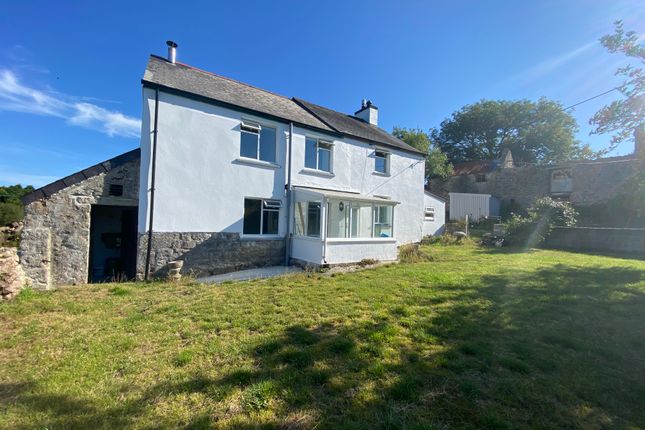 3 Bedroom Farmhouse for sale in Cornwall