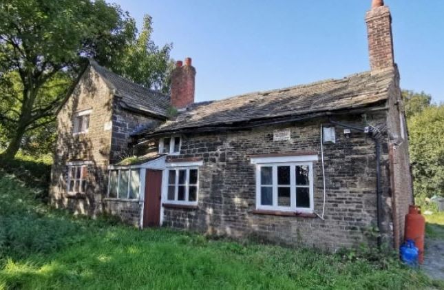 2 Bedroom Detached house for sale in Tower Hill Road, Lancashire