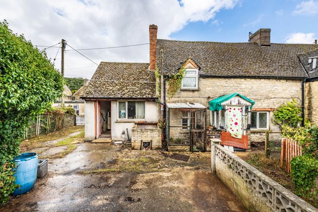2 Bedroom Cottage for sale in 3 Tristram Road, Oxfordshire